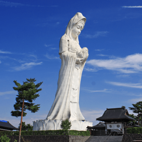 「祈りの里」会津村